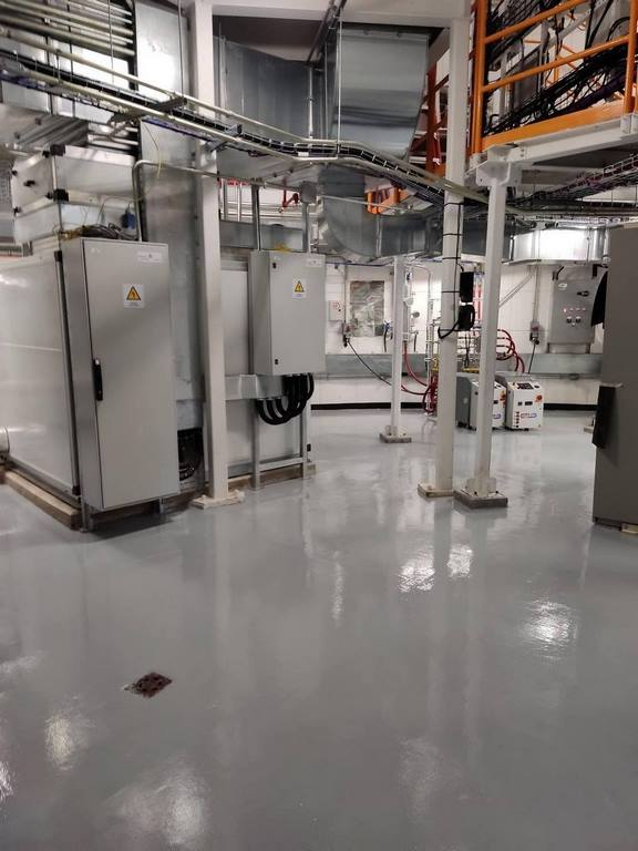 Pavimento continuo decorativo